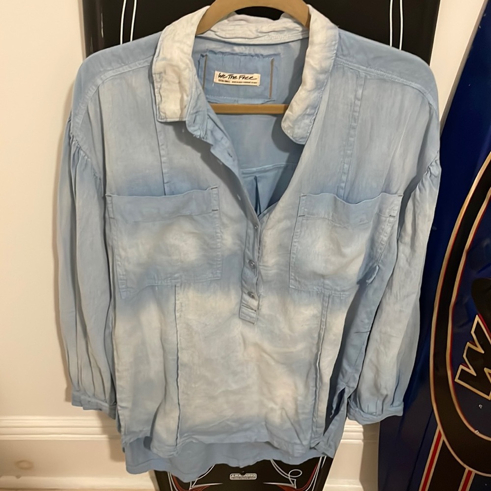 Free People  Wash Linen top  xs worn once in excellent shape ! tye dye blue